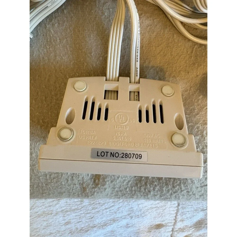 Vtg Biddeford Heated Blanket Queen Beige Dual Controllers Acrylic 82”W X 88”L
